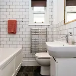 - Priory Street Апартаменты