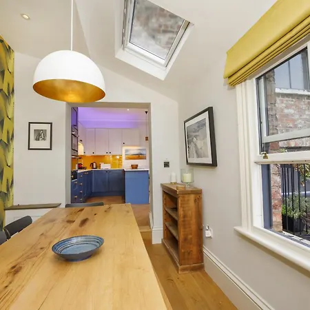 - Priory Street Apartment *