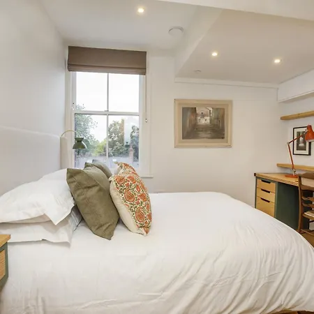 - Priory Street * York